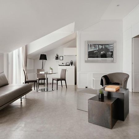 Montenapoleone Suites Milaan Buitenkant foto