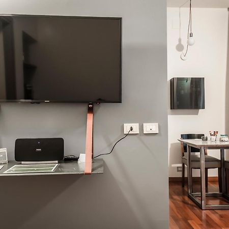 Montenapoleone Suites Milaan Buitenkant foto